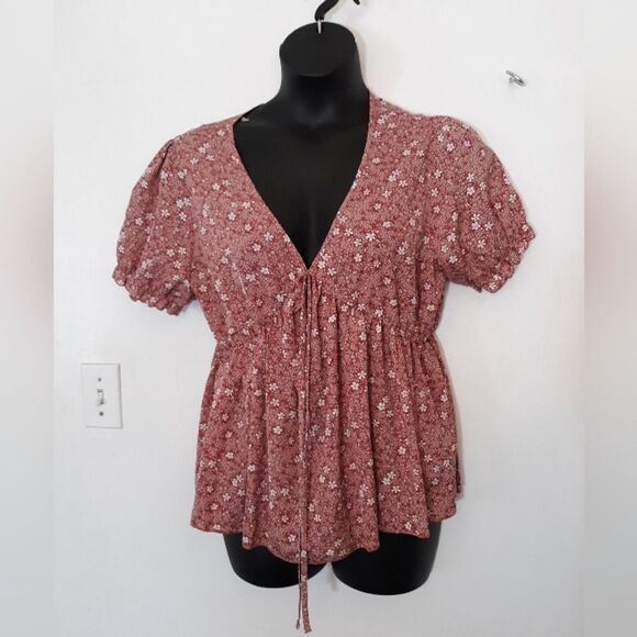 Shein red floral vneck blouse - Picture 1 of 5